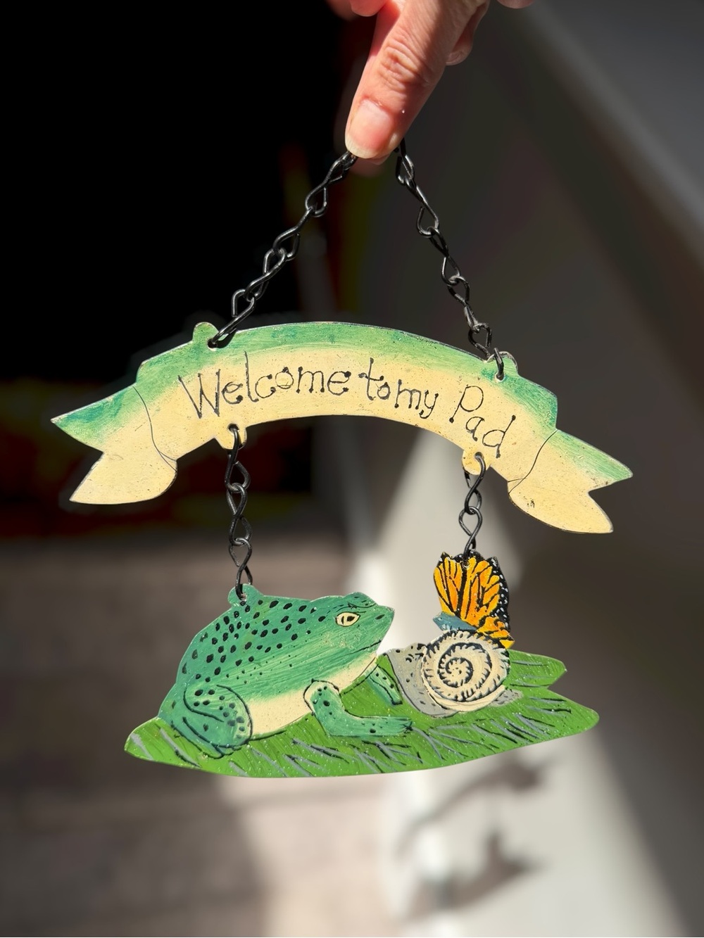 Handmade Welcome to My Pad Frog Wall Hanging Garden Sign Whimsical Cottage Decor